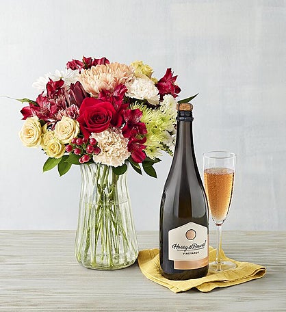 Frosted Gingerbread Bouquet and Wine