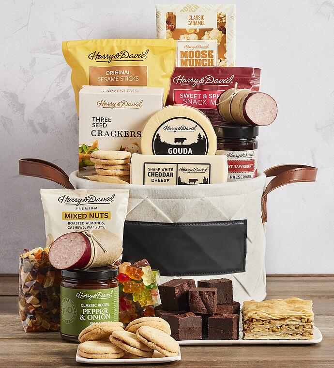 Grand Everyday Sharing Gift Basket