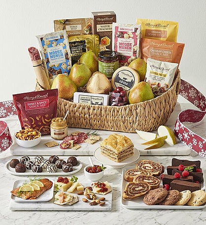 Grand Hearthside Gift Basket
