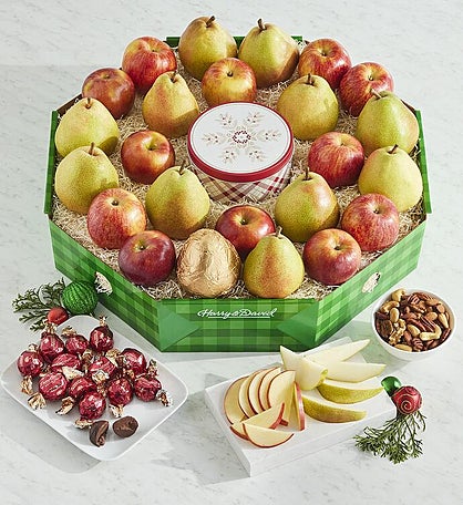 Deluxe Pears and Apples Wreath