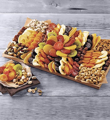 Entertainer's Dried Fruit and Nut Tray