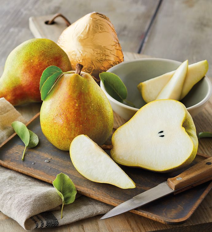 The Favorite Royal Riviera Pears | Fruit Delivery | Harry & David