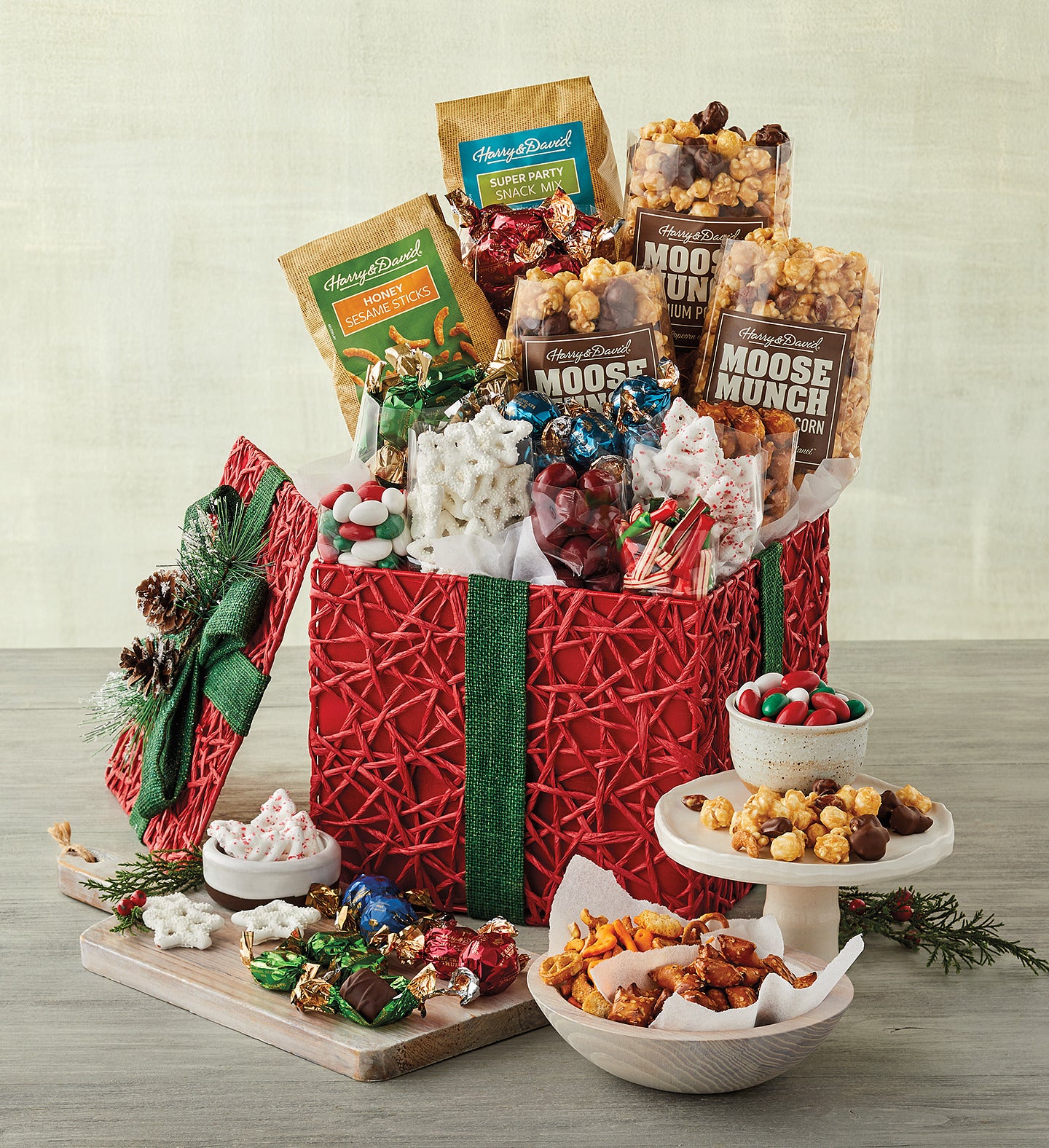 Gift Baskets & Food Boxes: Best For 2024