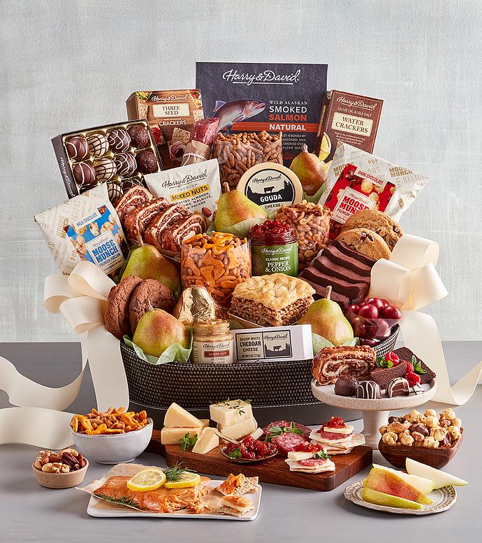 Deluxe Hearthside Gift Basket