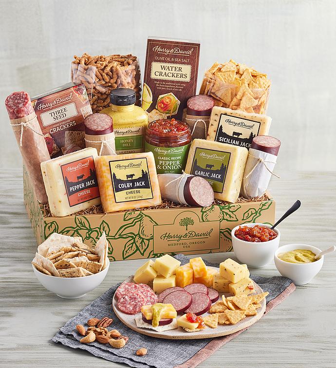 Deluxe Italian Meat and Cheese Gift Basket, Food Gifts for Men, Perfect  Crackers and Gourmet Food Gift Basket for Congratulations, Birthdays,  Sympathy and Business - 10 Piece Set 