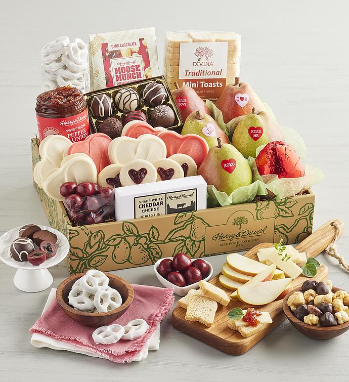 Grand Valentine's Day Gift Box