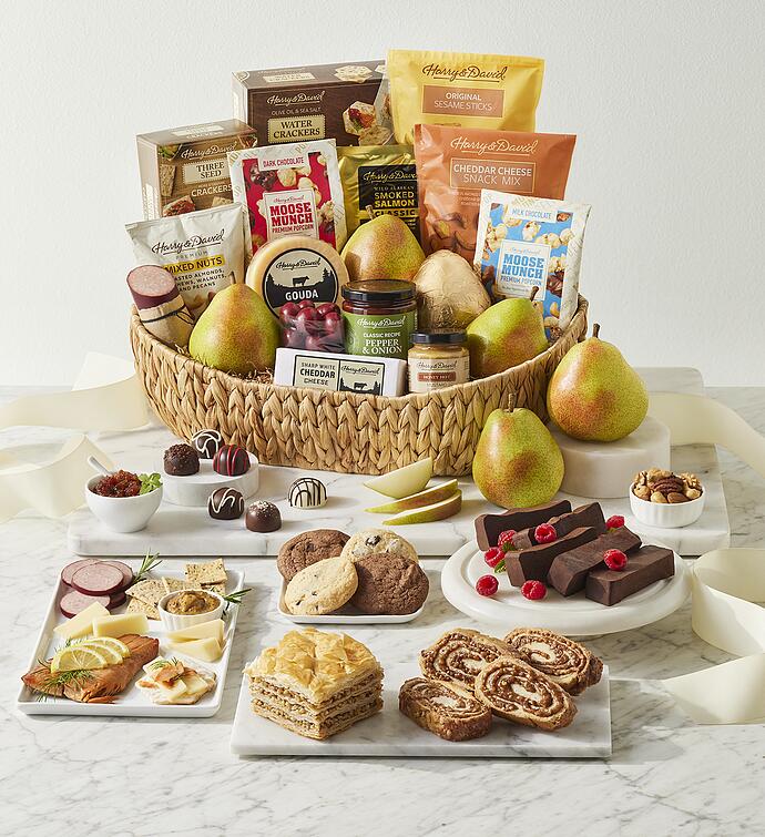 Deluxe Hearthside Gift Basket