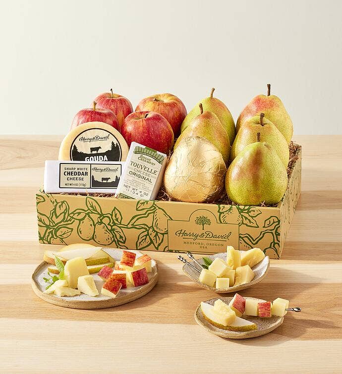 Deluxe Pears, Apples, and Cheese Gift